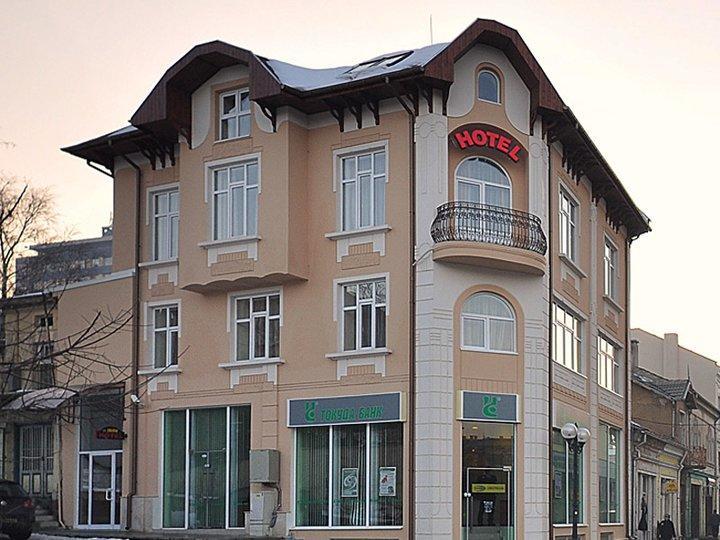 Irish Hotel Sjoemen Buitenkant foto